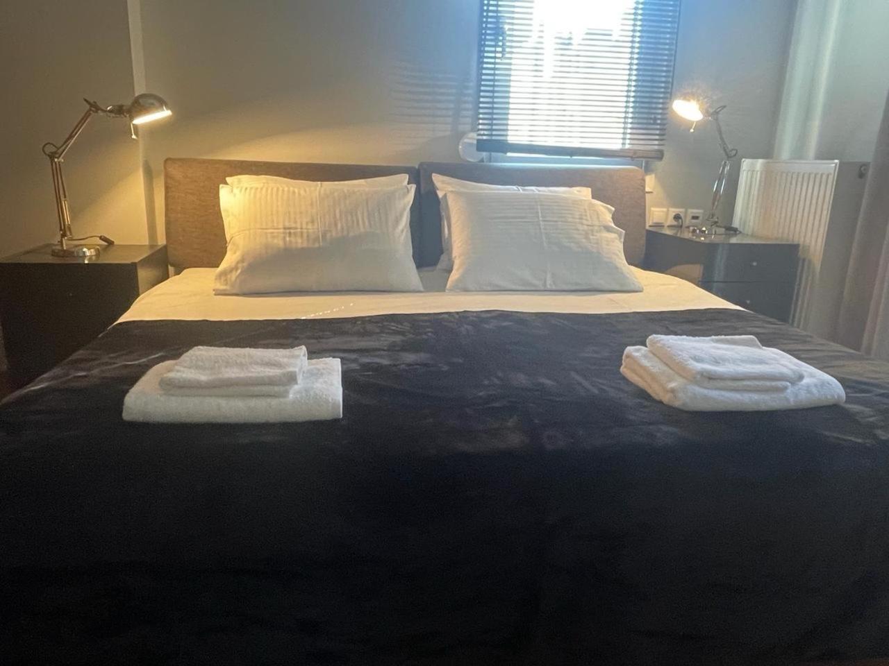 Downtown Stylish Flat Apartment Tesalonika Bagian luar foto
