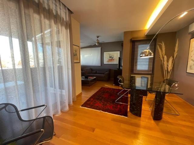 Downtown Stylish Flat Apartment Tesalonika Bagian luar foto