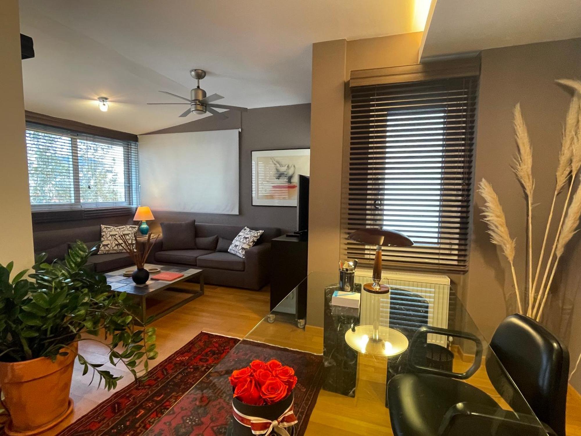 Downtown Stylish Flat Apartment Tesalonika Bagian luar foto